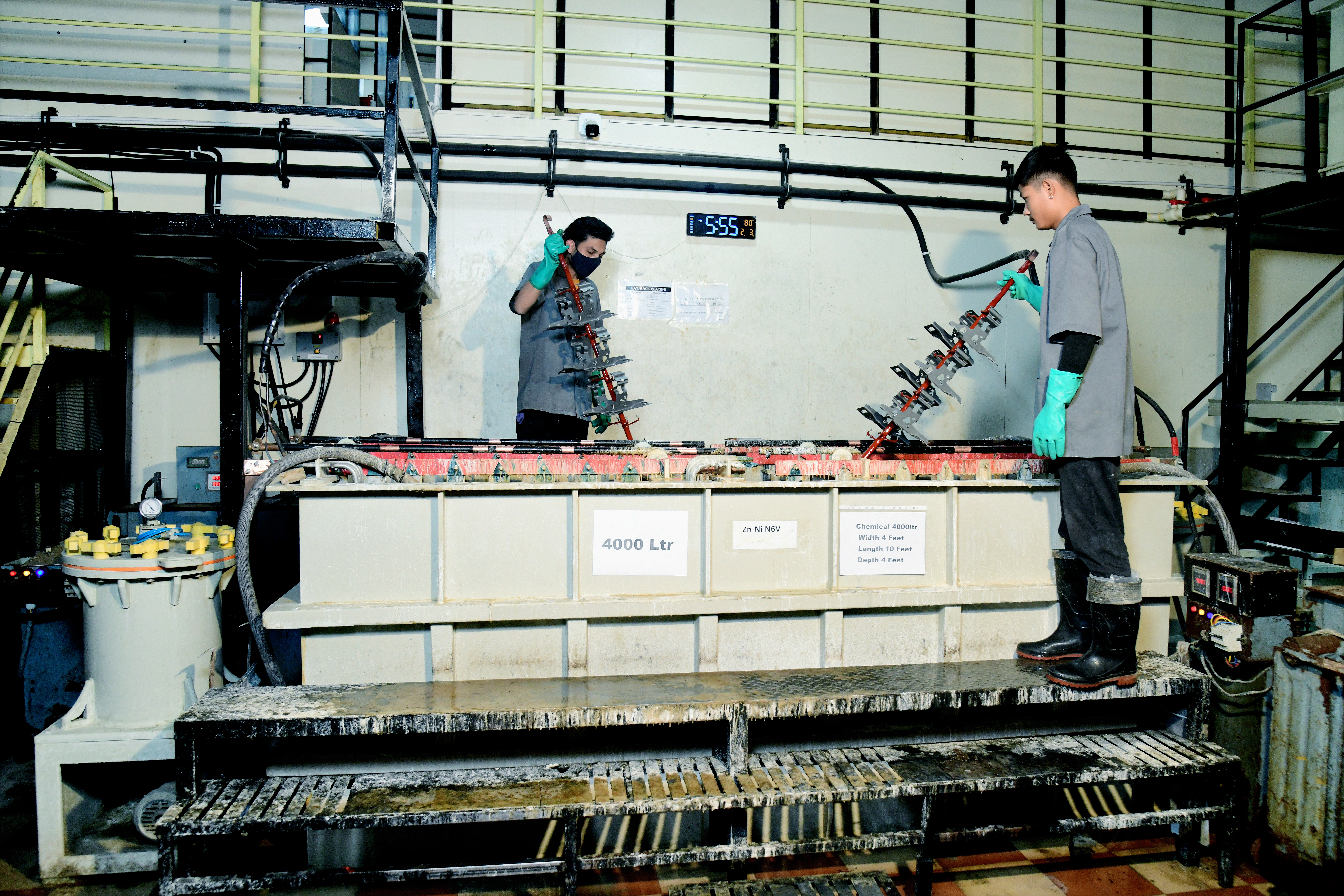 4000L Zn-Ni plating vat — Technocrats India
